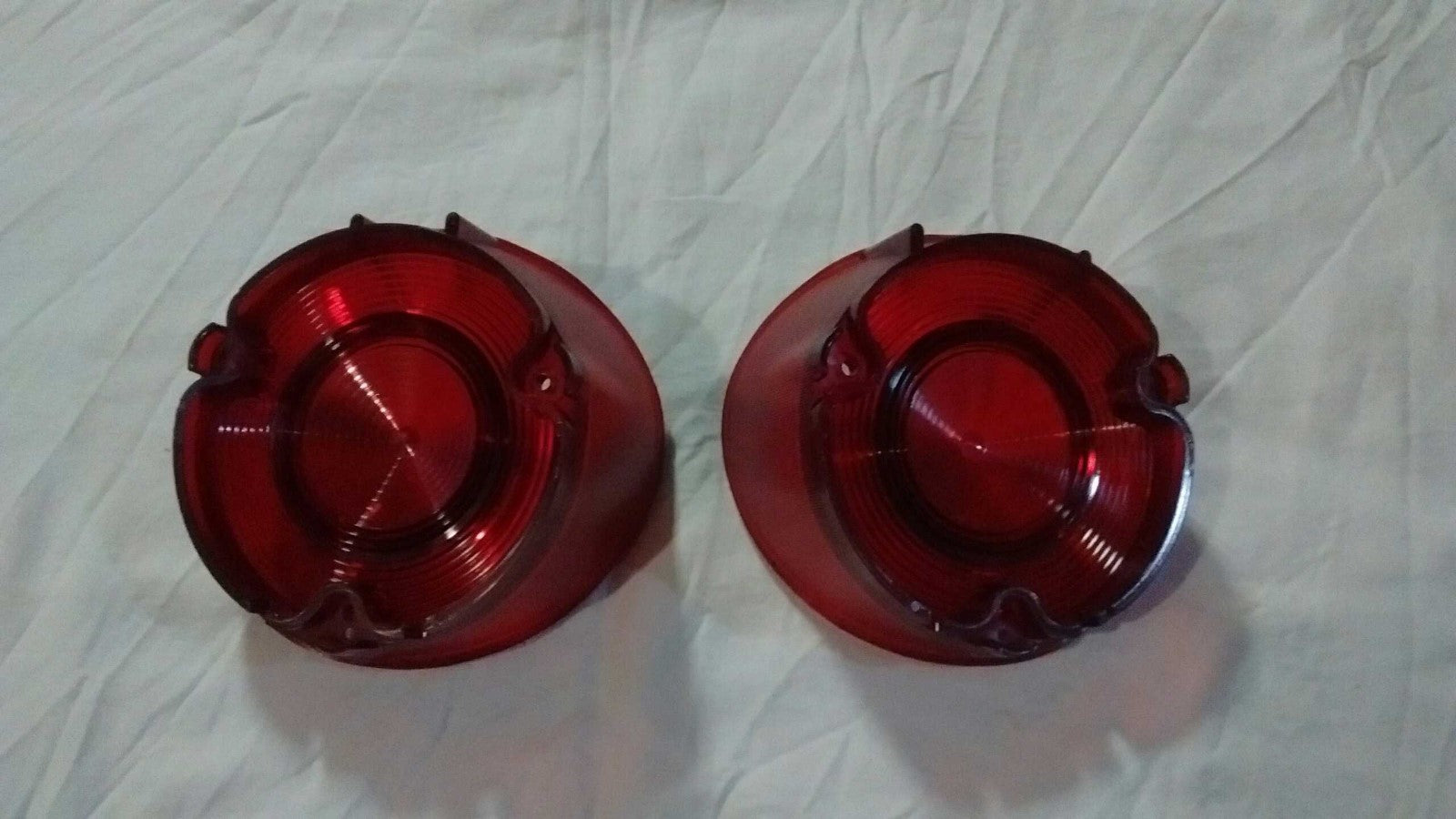 rear body tail lamp light lens L & R pair 72 1972 Chevy Chevelle Malibu