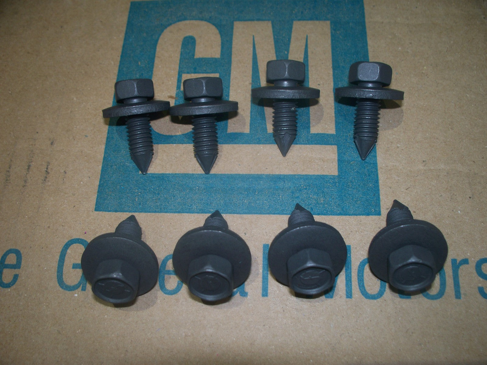 hood hinge bolts Pontiac Olds Buick GS 442 cutlass GTO 68 69 70 71 72 67 66 65
