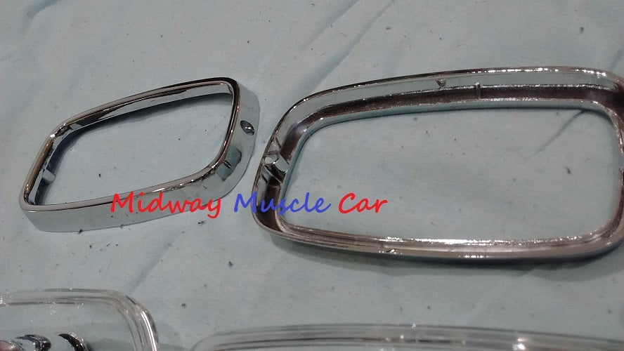 66 67 Pontiac GTO front turn signal parking lamp light assy  lens bezel & gasket