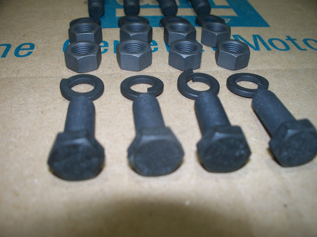 NOS R rear drum backing plate axle retainer bolts & nuts hardware kit     Chevy