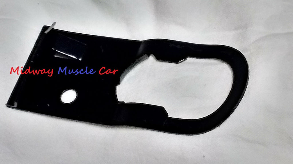 rear trunk lid lock cylinder retainer clip 68-72 Chevelle 70-72 Buick Skylark