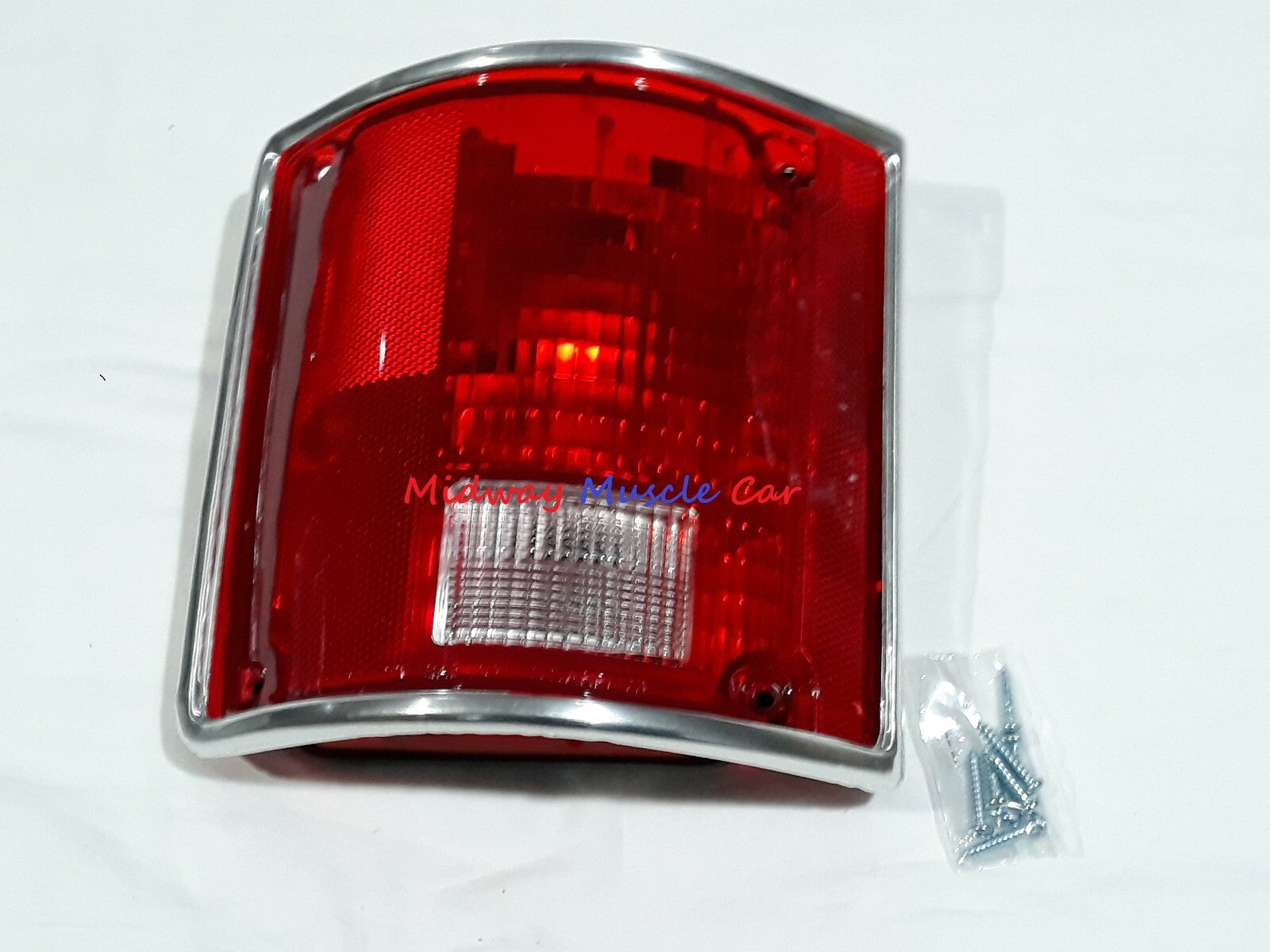 LH drivers tail light lens w/ trim 73-87 Chevy GMC Pickup Truck Blazer C10