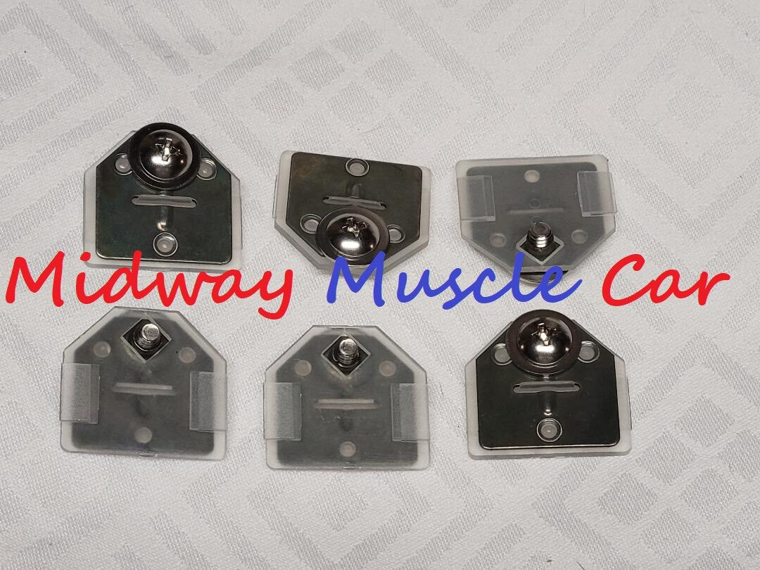 center rear deck trunk lid molding 6 pc retainer clip set 67 Pontiac GTO Lemans