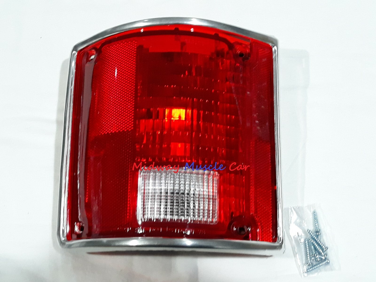 LH drivers tail light lens w/ trim 73-87 Chevy GMC Pickup Truck Blazer C10
