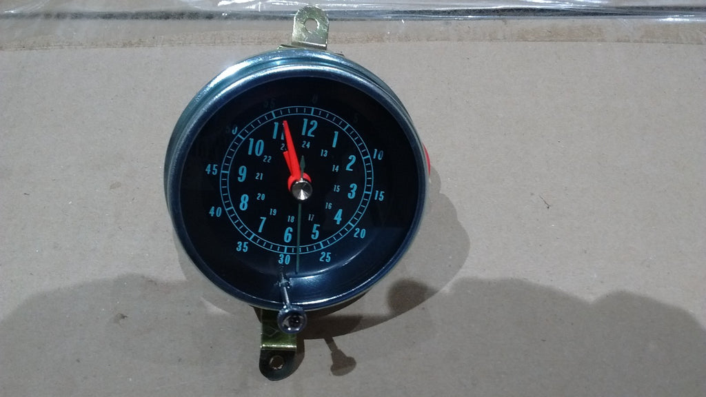 66 67 Chevy chevelle malibu el camino    CONSOLE CLOCK assy  new quartz movement