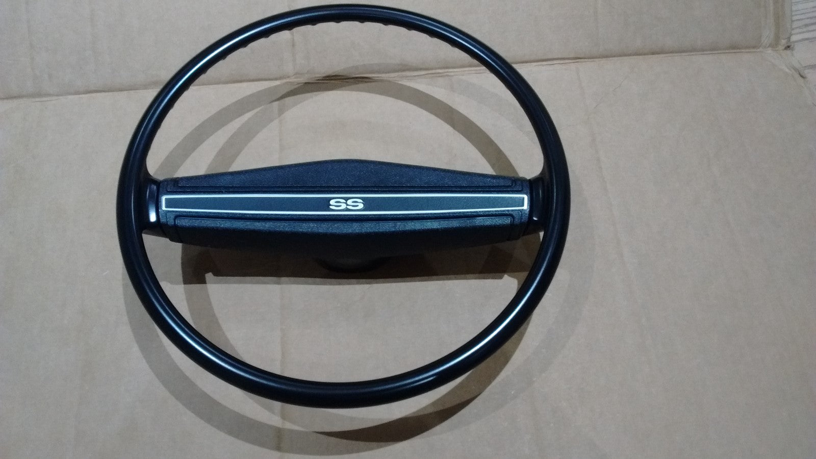 SS steering wheel assy 71 72 73 Chevy Chevelle Impala Camaro Nova Monte Carlo