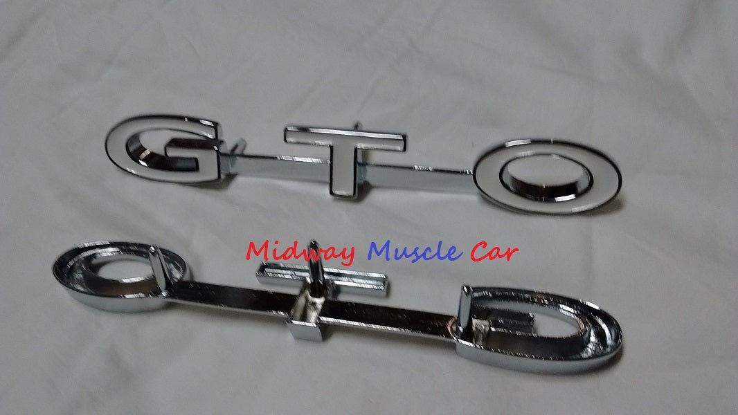 NEW  1969 69  Pontiac GTO     front fender side GTO emblem