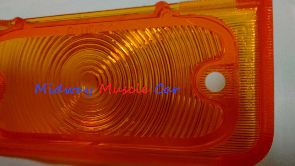 front turn signal parking lamp light assy  lens & gasket 64 Pontiac GTO Lemans