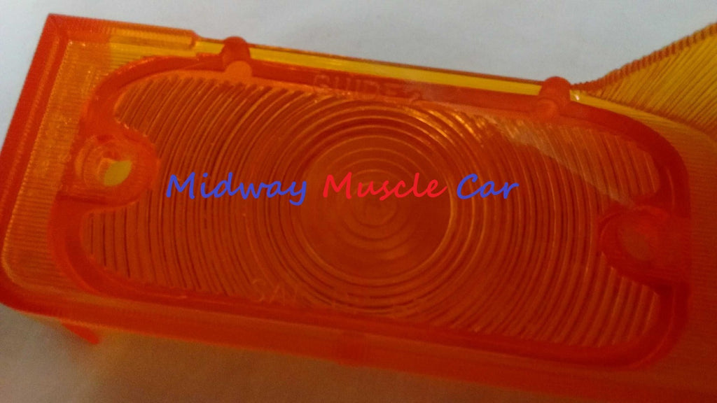 front turn signal parking lamp light assy  lens & gasket 64 Pontiac GTO Lemans