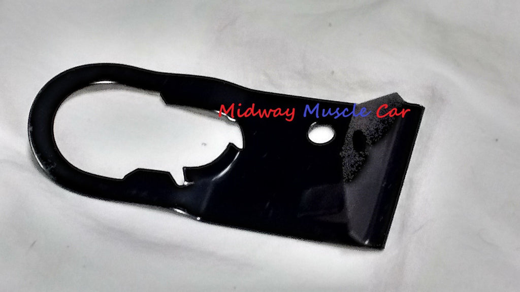 rear trunk lid lock cylinder retainer clip 68-72 Chevelle 70-72 Buick Skylark