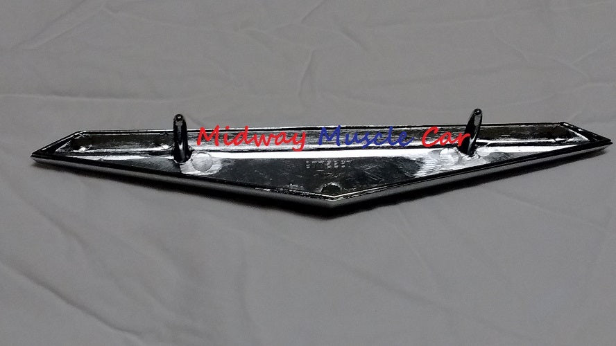 NEW  64 65 66 67 68  Pontiac GTO front fender side 6.5 litre gto emblem