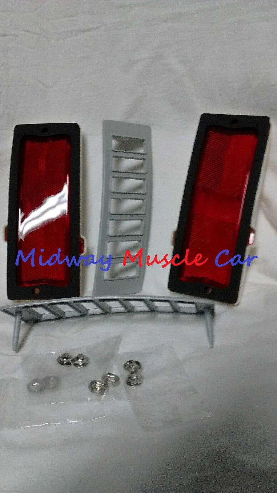 rear 1/4 panel marker lamp light assy lens bezel & gasket 70-72 Chevy Chevelle