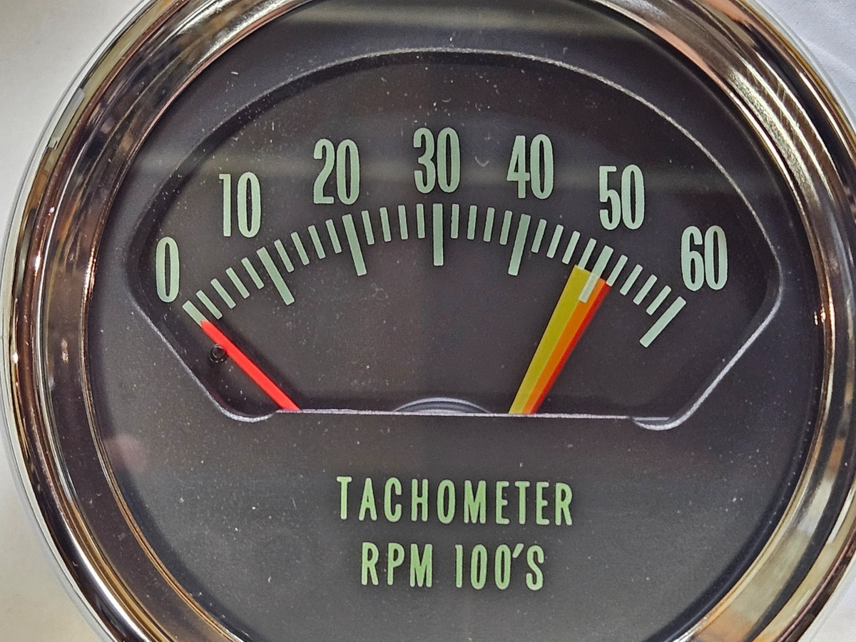 Chevy Tachometer 1966 Chevy Chevelle El Camino SS KNEE KNOCKER TACH TACHOMETER 5200 rpm ...