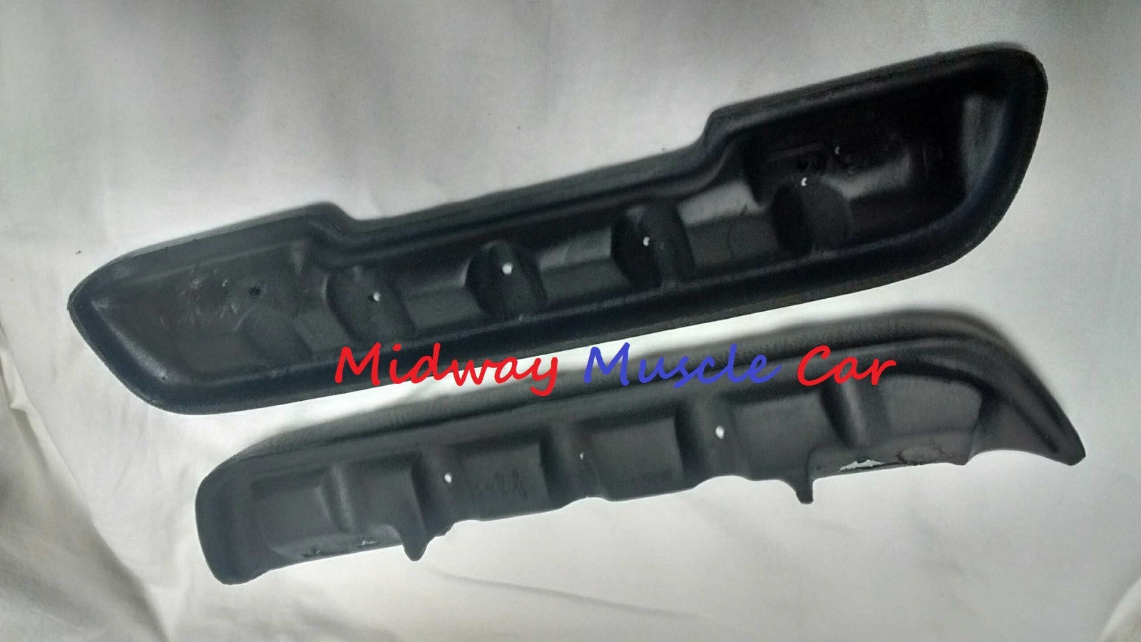 NEW blk A-Body Front Arm Rest Pads 68-72 Chevy Chevelle Pontiac GTO Olds 442 GS