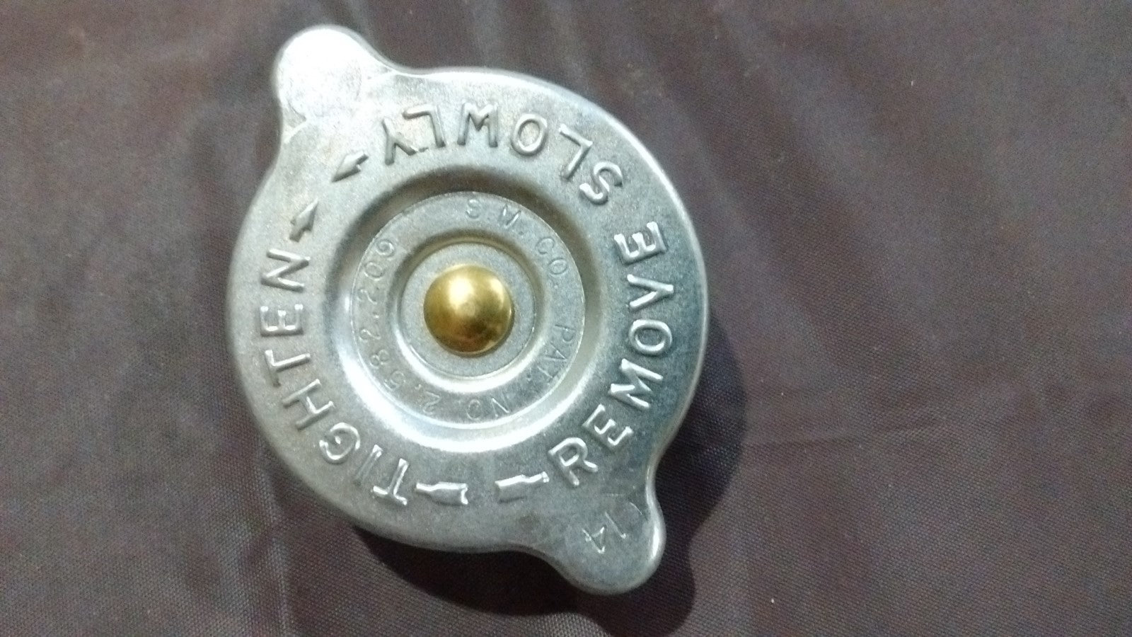 NEW original correct radiator cap 60-66 Ford Lincoln Mercury     S.M.CO  14 lb