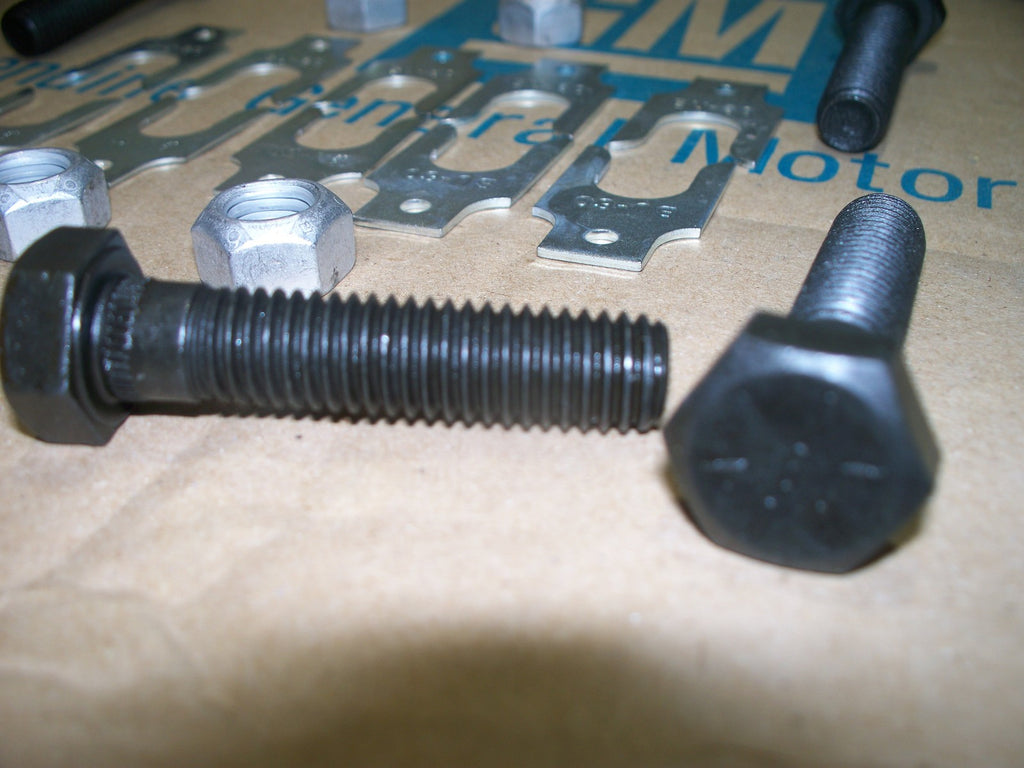 CORRECT NEW upper control arm cross shaft bolts Pontiac Trans Am Firebird 70- 81