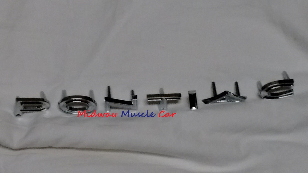 1966 66 Pontiac GTO rear tail panel P O N T I A C ornament emblem