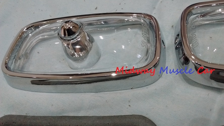 66 67 Pontiac GTO front turn signal parking lamp light assy  lens bezel & gasket
