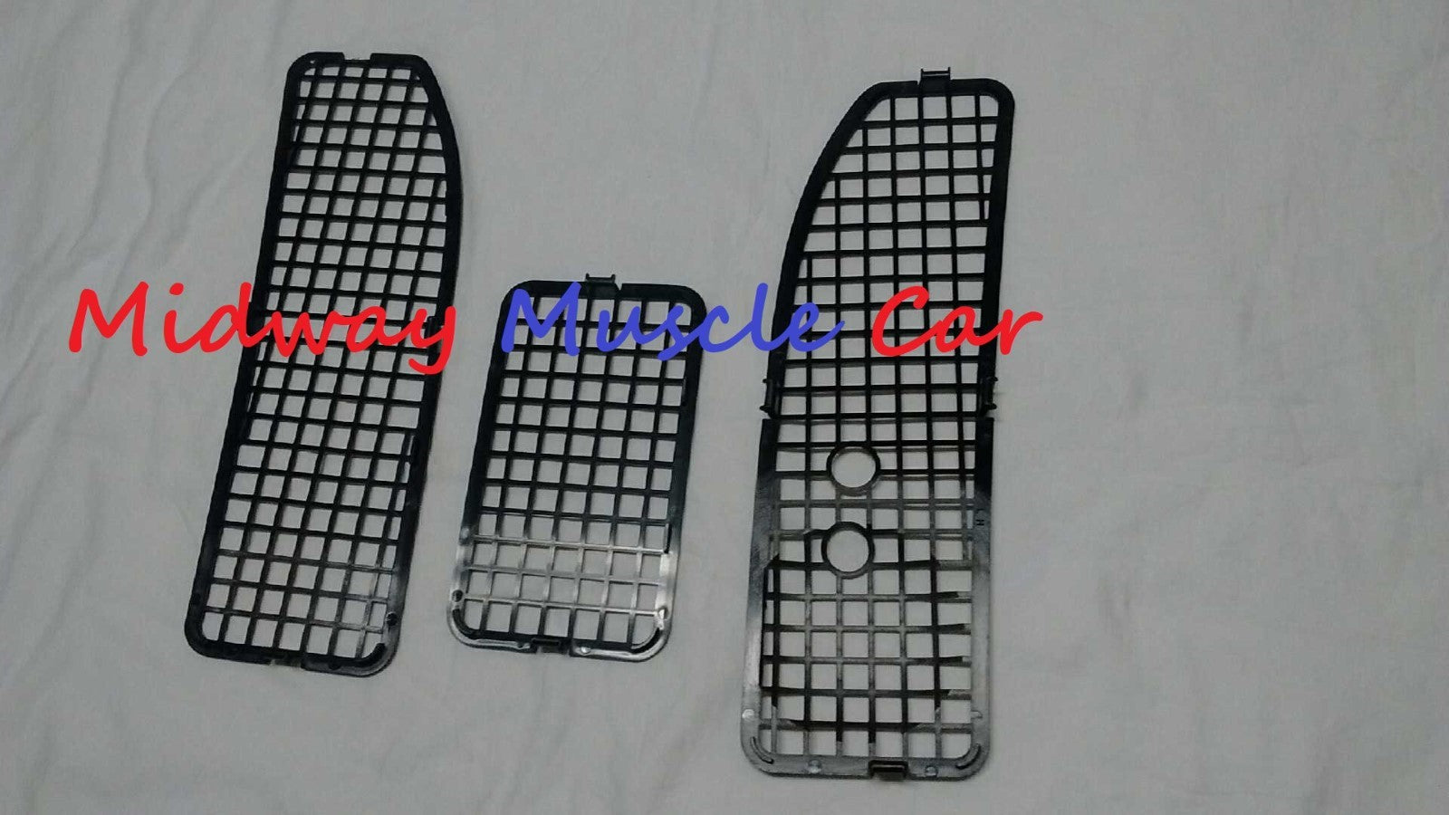 plastic cowl panel vent leaf screen w/o A/C 68-72 Chevy Chevelle Pontiac GTO 442