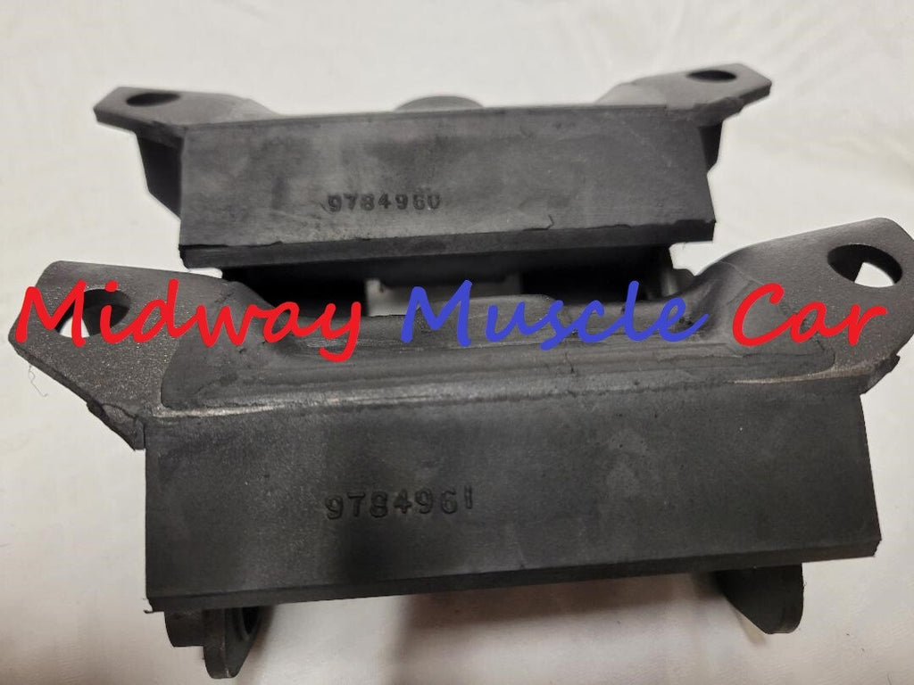 NEW V8 engine motor mounts  64-74 Pontiac GTO LeMans Tempest 350 389 400 428